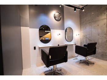 Agu hair zen 用賀店【アグ ヘアー ゼン】