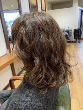 ジッカジッカ(Jicca Zicca) パーマ+カラー