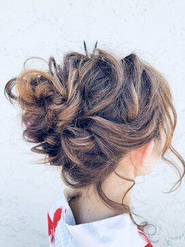 ラヴァダブ(RUB A DUB) ゆるふわ浴衣アップ