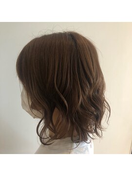 ヘアメイク ジール 羽黒店 ちょい長ボブ