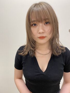 ノラ シブヤ(NORA) ウルフカット ボブウルフ センターパート ワイドバング