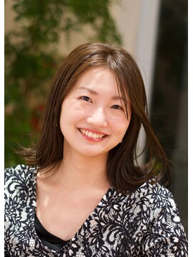 オルガ(orga) 大人かわいい外ハネスタイル