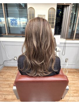 グランシュ 青葉台店(GranCieux) ロングレイヤー×ベージュハイライト☆