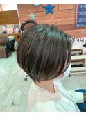 大人ショートボブ