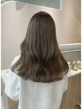 ウェイズトウキョウ 新宿店(Ways TOKYO) 【あかね】透明感たっぷりオリーブベージュ