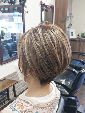 マノ マノ(Mano Mano) ショート/ハイライトカラー