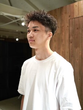 ベロマン(BELO MAN) スパイキーショートパーマ