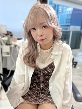 ランテルディ 渋谷(LANTERDIT) ハイトーンミルクティー　顔周りカット　小顔カット　透明感