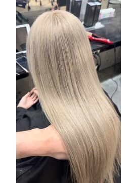 メゾン 心斎橋店(Maison) 心斎橋/ケアブリーチ/ダブルカラー/ハイトーン/ブリーチ/カラー