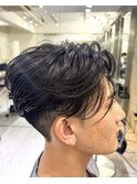 お客様スタイル刈り上げリバースセンターパート前下がり
