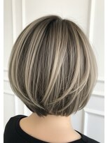 ヴィムヘアー 天神店(VIM hair)&nbsp;抜け感×透明感ブリーチハイライトカラー◎