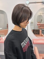 ツイ 新潟駅南けやき通り(tui)&nbsp;タイトボブ/ぷつっとボブ/アッシュベージュ/前髪なしボブ