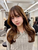 ヒュー 広島(HEW)&nbsp;王道愛されツヤ髪ミルクティーブラウンミディアムレイヤー