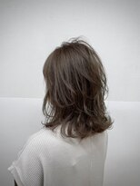 ノット(KNOTT)&nbsp;レイヤーカットミディアムレイヤーグレージュカラー
