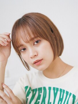 ファーレ ツルミ(Fare tsurumi) 切りっぱなしボブ タッセルボブ 前髪なしボブ オリーブベージュ