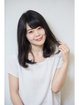 キュービック(Cubic) 【Cubic】ツヤツヤ☆大人可愛いエアリーミディアム