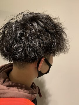 美容室 アイディー i-dee ツイストスパイラル