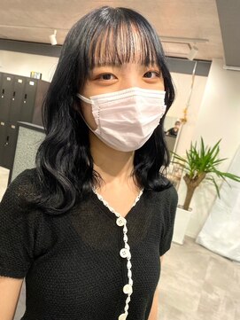 ツキ 横浜店(tuki) インナーカラーケアブリーチイヤリングカラーハイライトレイヤー