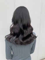 グロウ 丸の内(GLOW)&nbsp;グレージュシルバーグレーアッシュ顔周り2wayバング韓国風甲府駅