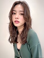 ピリオド(period.)&nbsp;大人可愛い無造作ウェーブ/こなれ感ミディ/ゆるふわ