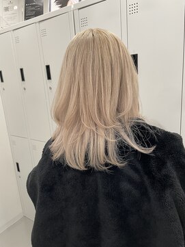 カラット 堺東(CARAT) ハイトーンミルクティー/ミルクティーカラー