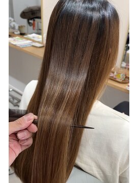 アワーズ(Ours) 髪質改善トリートメント