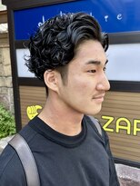 ラティ(Ratie)&nbsp;スペインカールパーマショートハーパーフェードメンズカット