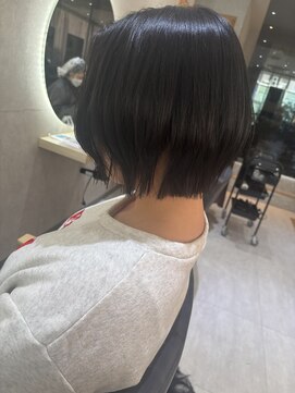 ジーナ 福岡天神(Zina) [Zina福岡天神]髪質改善/ワンレン/韓国ヘア/前髪/顔周り