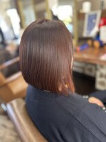 アート(art)&nbsp;前下がりボブ／明るめ白髪染め