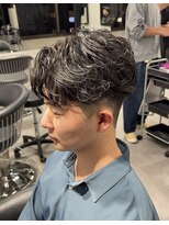 ステラ(STELLA)&nbsp;メンズパーマ/メンズカット/眉毛サロン/ツイストスパイラル