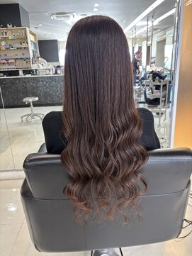 シャンプーボーイエイムス(SHAMPOO BOY aims) 大人巻き髪