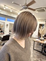 ルソレイユ(Le Soleil)&nbsp;ダブルカラーとミルクベージュと切りっぱなしとボブと君と。