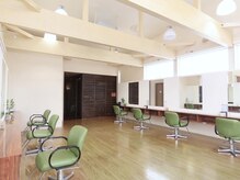 Fits Hair 新発田店【フィッツヘアー】の雰囲気(リラックスできるサロン空間)