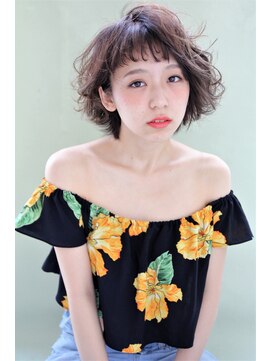 ヘアーアンドメイク シーク 吉祥寺(HAIR&MAKE SeeK) 【マッシュグレージュ】斜めバング　ランダムカールボブ