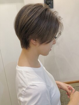 ベル 銀座並木通り店(Belle) 小顔 × 横顔美人ショート