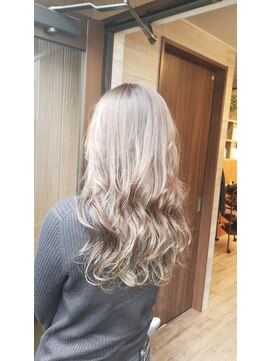 ウキュウ(Ukyu) ハイライトグレージュ(ダブルカラー)