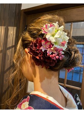 ヘアールームキュー(HAIR ROOM quu+) 祝★成人式アレンジ