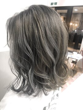 ウル(uLu.) 【透明感】アッシュグレージュ☆