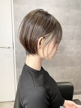 アンダーバーホワイト 鳳店(_WHITE) ☆小顔ショート × インナーカラー☆