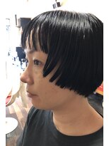 リトルクイニー(LittleQueenie) 前上がりグラデーションボブ