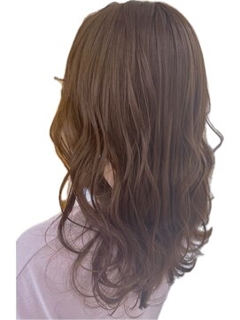 オルオル(olu ’ olu) 20代30代40代人気のベージュ系ローレイヤー