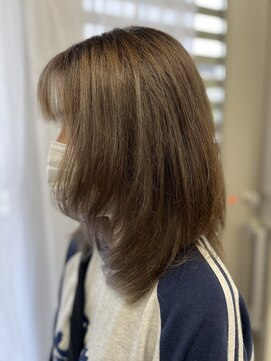 髪ストーリー美容室 レイヤーカット