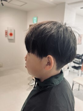 幻(maboroshi) 2ブロショートヘア