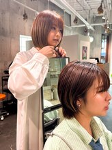 ヘアデザインの最終確認とお仕上げ