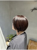 ショートボブ