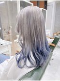 ホワイトグレージュ　毛先ネイビーブルカラー