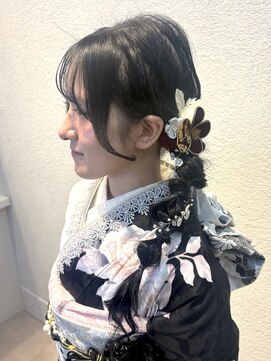 ヴィサージュアクト(VISAGE a.c.t) 人気の編み下ろしヘア♪