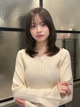 シー バイ ロンド 新宿(Sea by Lond) 似合わせカット×大人ガーリー[ダークアッシュ/韓国]