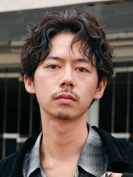 フィフス 渋谷(fifth) 渋谷波巻きツイストスパイラルシャドウルーズパーマビジネスヘア