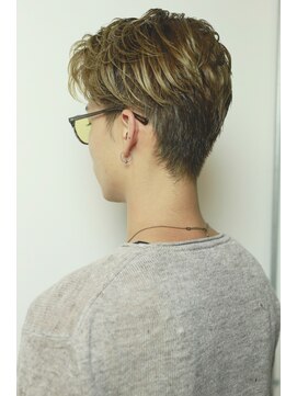 ネス(ness) [RIMMA]横顔キマる/ネープレスサーフスタイル/刈り上げ/ウェット